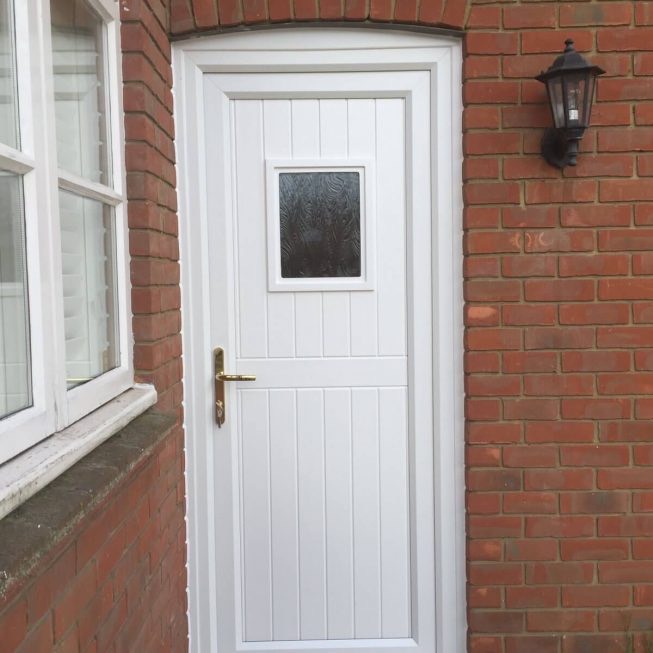 front door, composite door, solid oak front door, front door derby,front door nottingham, front door leicester, front door sheffield, front door stoke, front door stafford, front door birmingham, composite door derby, composite door nottingham, composite door leicester,